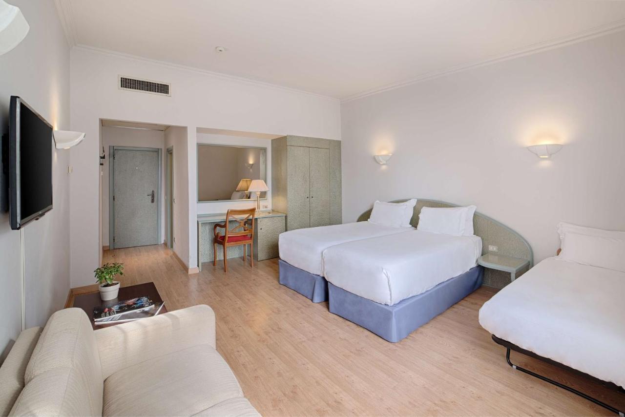 Nh Ancona Hotel Exterior photo