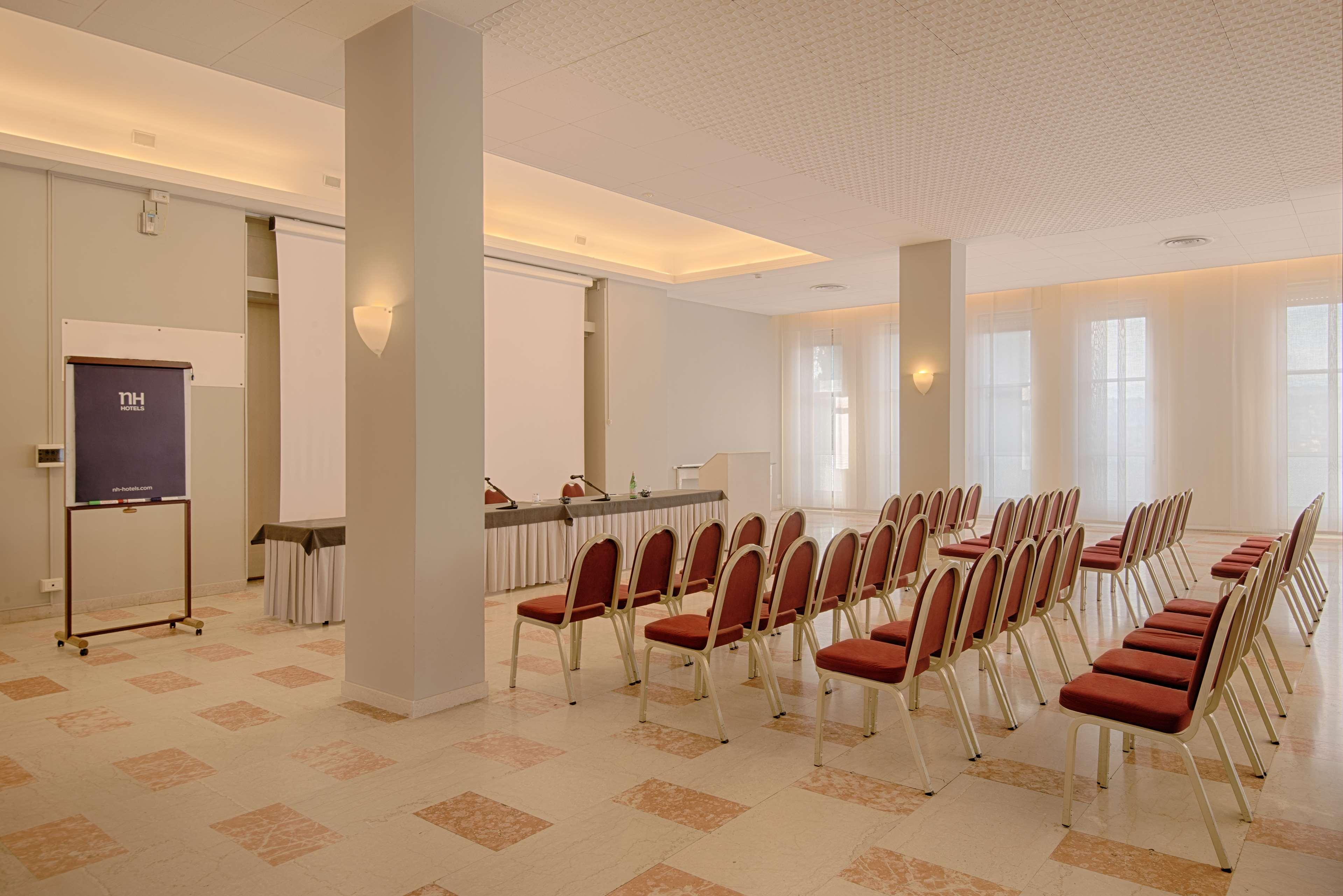 Nh Ancona Hotel Exterior photo
